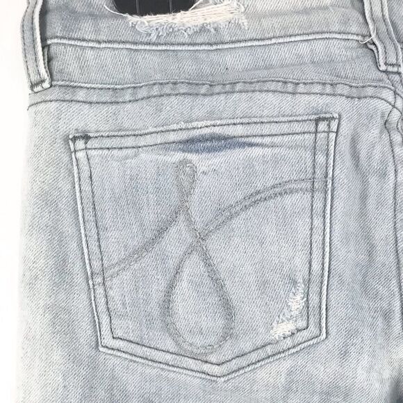 Juicy Couture The Ryan Light Wash Zipper Cuff Denim Jeans - Picture 8 of 12